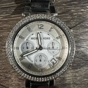 MICHAEL KORS
Parker Silver Dial Stainless Steel Chronograph Ladies Watch